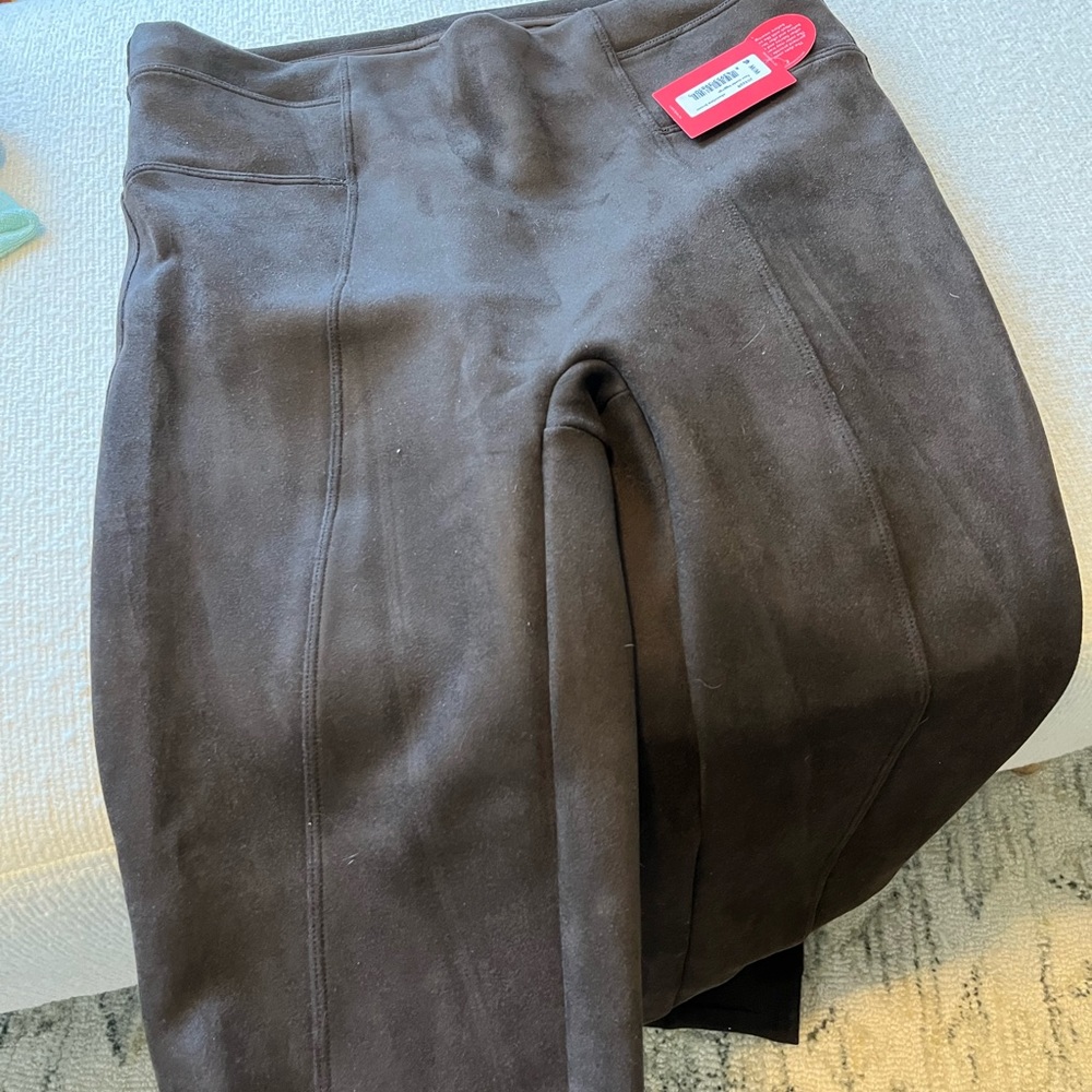 EXCLUSIVE color! Spanx faux suede leggings